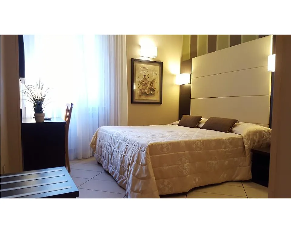 B&B Emozioni Romane 2*, Roma
