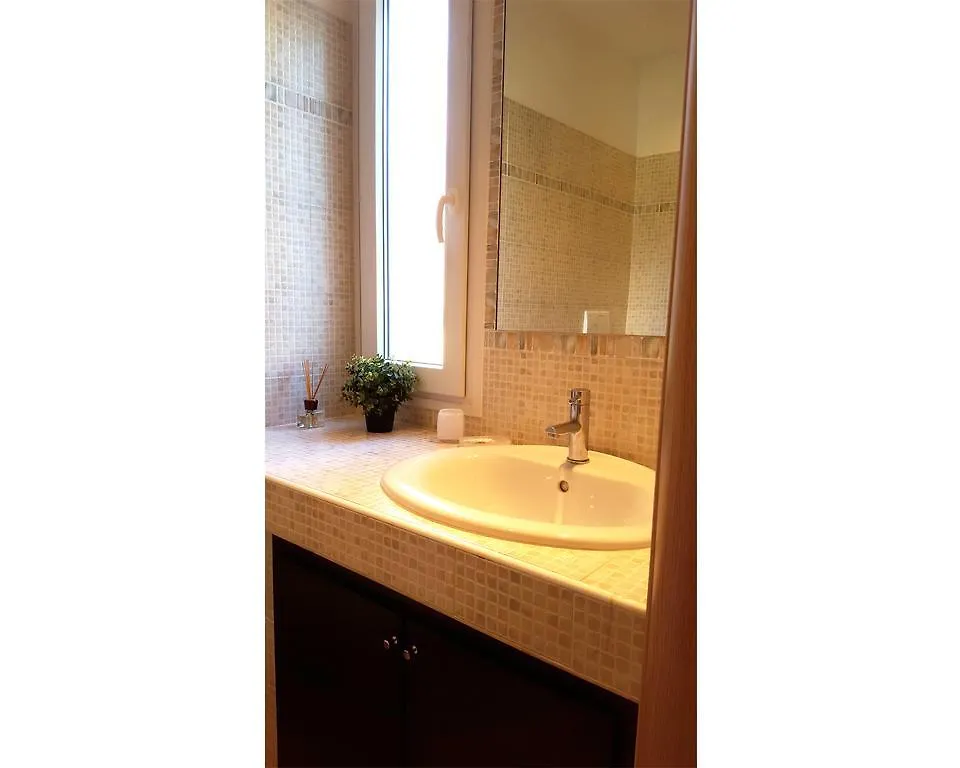 ** Alojamento de Acomodação e Pequeno-almoço B&B Emozioni Romane Itália